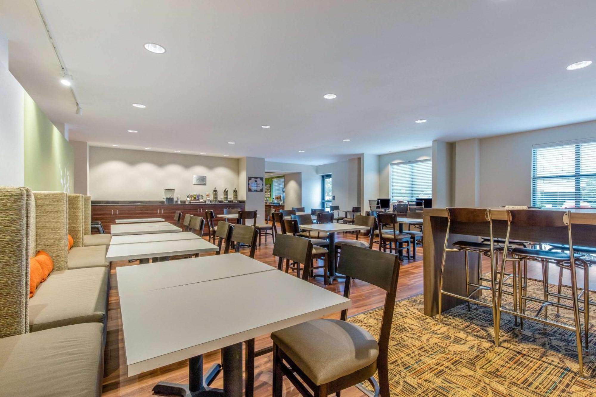 Mainstay Suites St Louis Airport Бріджтон Екстер'єр фото