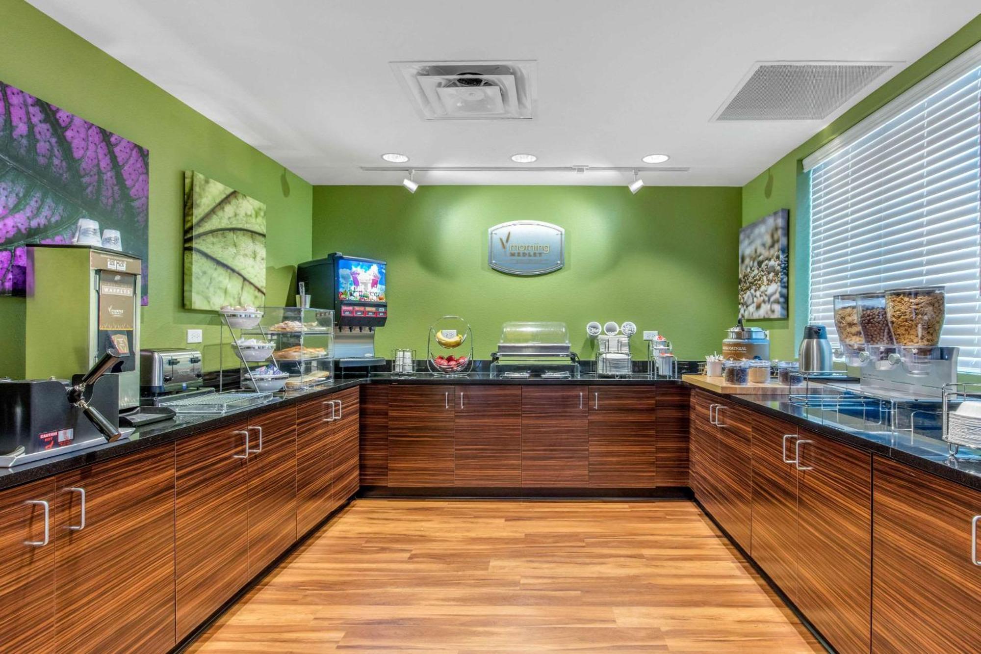 Mainstay Suites St Louis Airport Бріджтон Екстер'єр фото